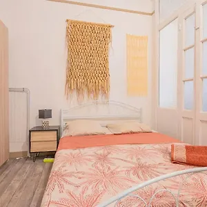 Plage Des Catalans Appart 4 Personnes Marseille